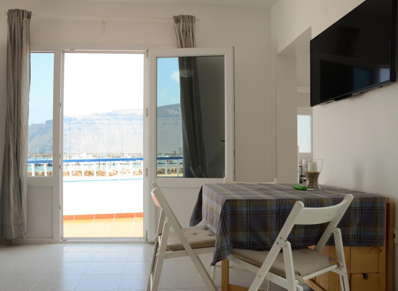 Apartamentos El Marinero - Avenida Caleta de Sebo Dış mekan fotoğraf